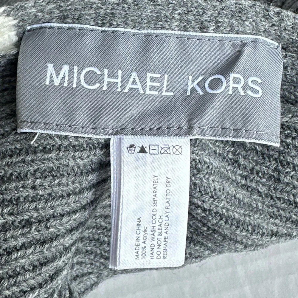 Michael Kors Gray Logo Beanie & Scarf Set | One Size | NWT | Winter Cold Weather